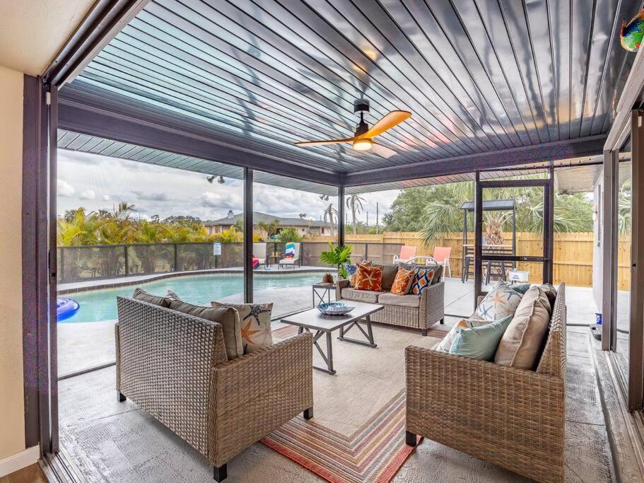 Englewood, Manasota Keys - 2 Bedroom Luxury Villa, Pool, Game Room, 6 Min To Beaches Next To Canal Zewnętrze zdjęcie